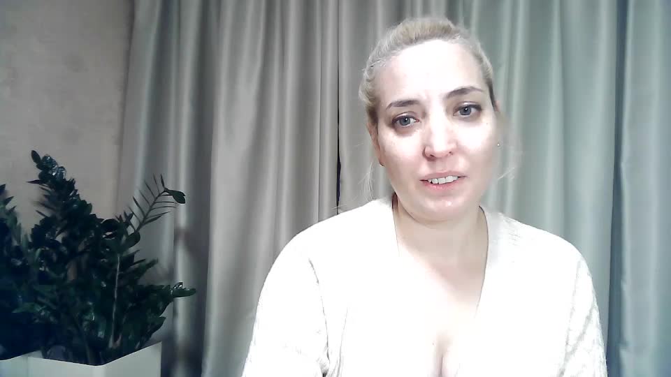 mariska-kiska Cam Model Chat October 11, 2025