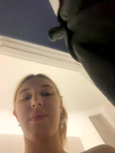 lina_wap Cam Model Chat October 11, 2025