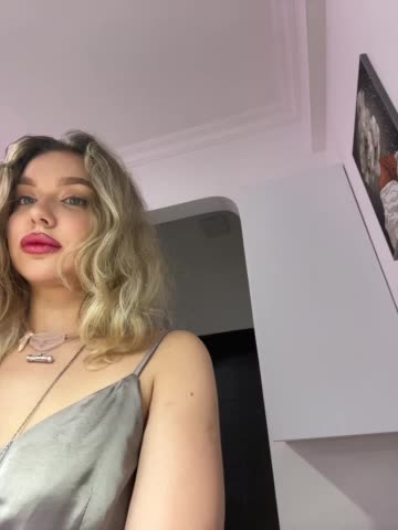 MistressX555 Cam Model Chat October 12, 2025