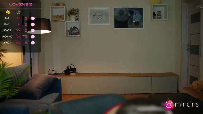 mel-collins Cam Model Chat October 12, 2025