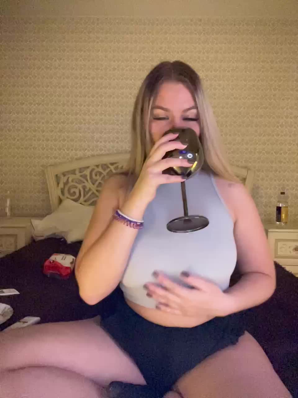 Panther_0888 Cam Model Chat October 12, 2025