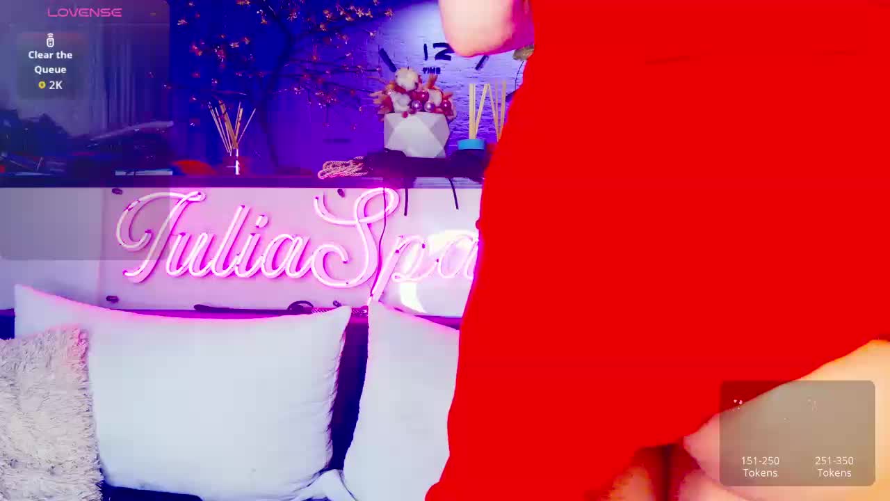 _JuliaSpace_ Cam Model Chat October 12, 2025