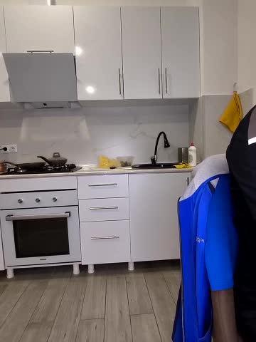 _KissMyAss_ Cam Model Chat October 12, 2025