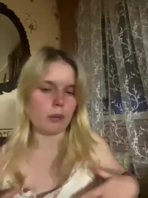 Pionchick Cam Model Chat October 12, 2025