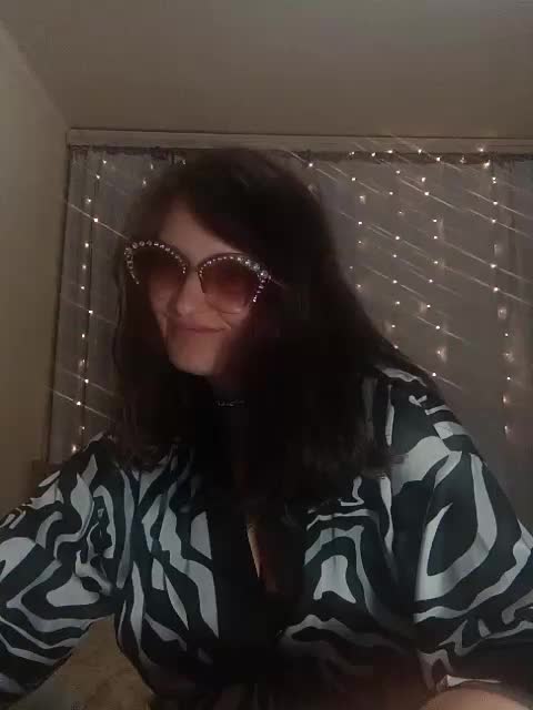 LUKONTA Cam Model Chat October 12, 2025