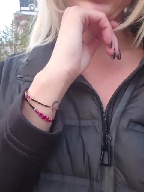 BielkA-4 Cam Model Chat October 12, 2025