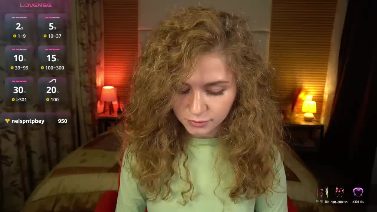 YoursGirlAlice Cam Model Chat October 12, 2025