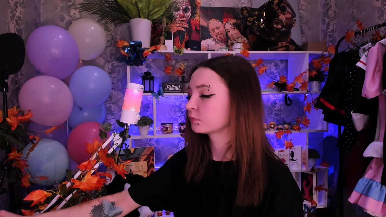 AsyaSweeet Cam Model Chat October 12, 2025