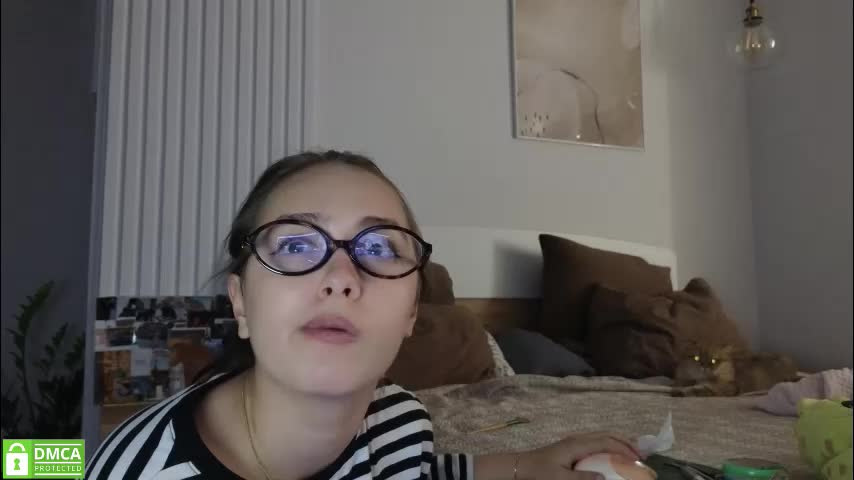 evi_woow Cam Model Chat October 12, 2025