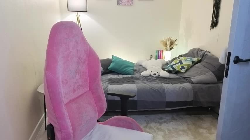 Lill_Mary Cam Model Chat October 12, 2025