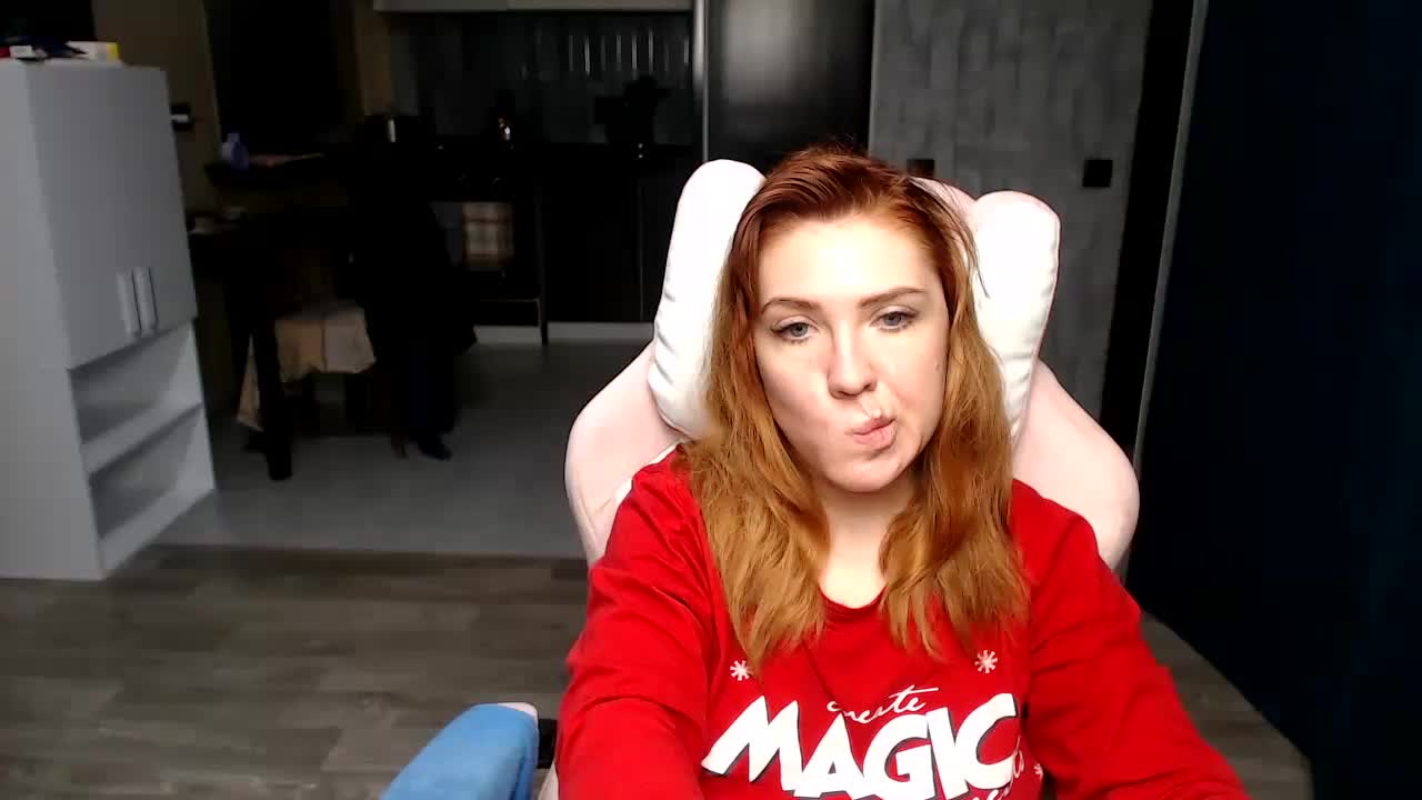 Regimasmile Cam Model Chat October 12, 2025