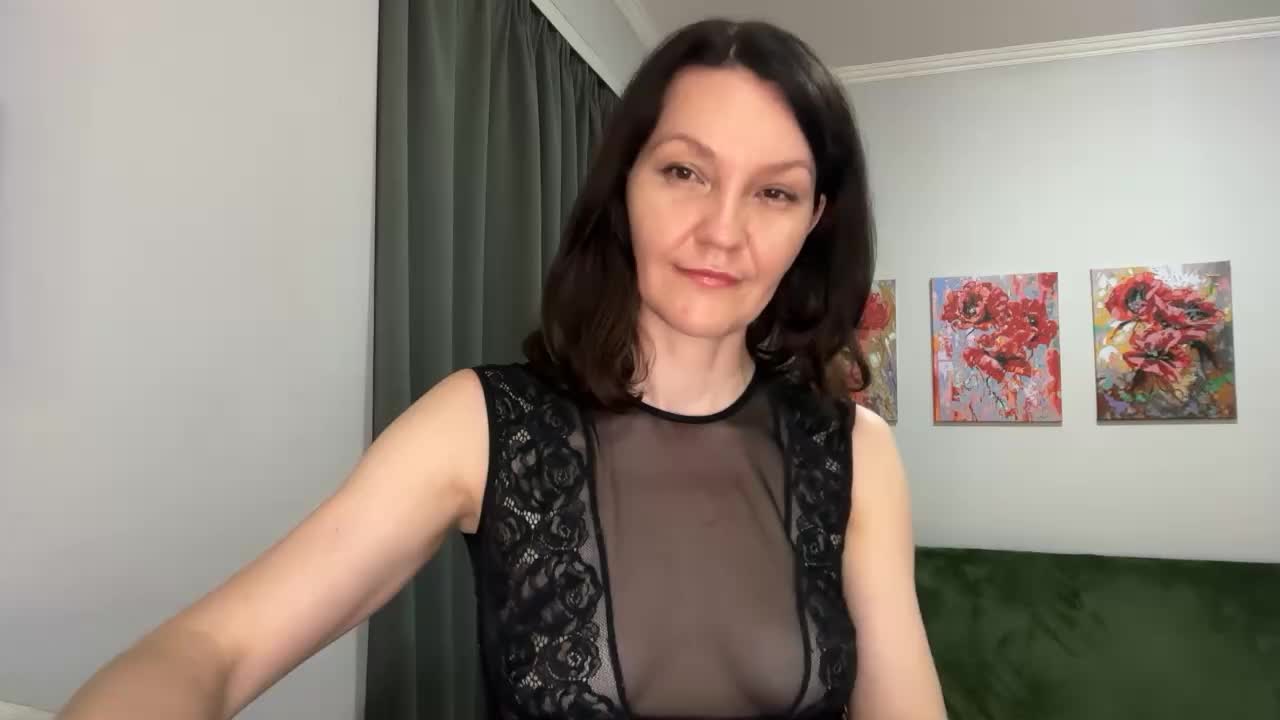 _lastochka_ Cam Model Chat October 12, 2025