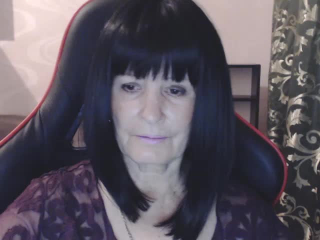 KatarinaGloss Cam Model Chat October 12, 2025