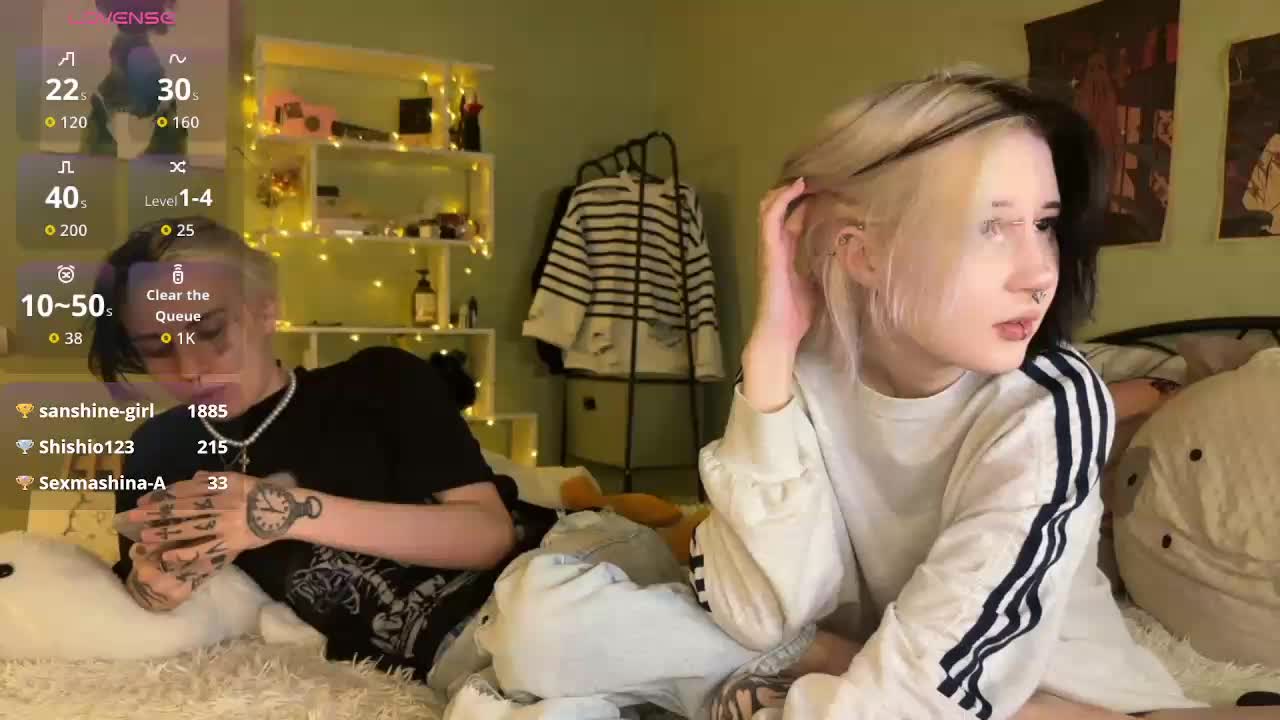 VeryRareTwins Cam Model Chat October 12, 2025