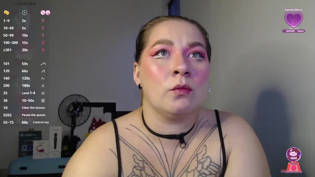 Alisa_U Cam Model Chat October 12, 2025