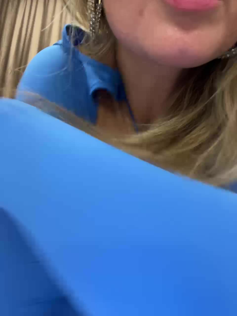 _Lasker_ Cam Model Chat October 12, 2025