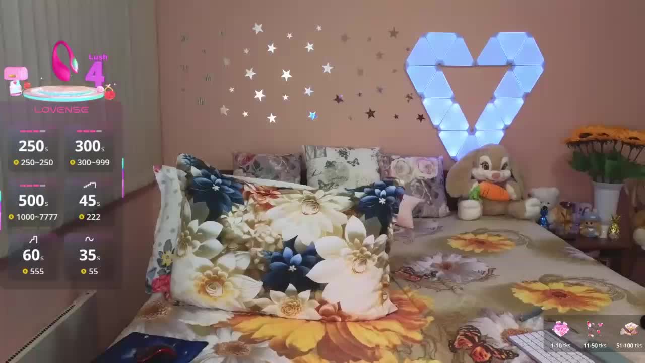 _L_o_v_e_ Cam Model Chat October 12, 2025