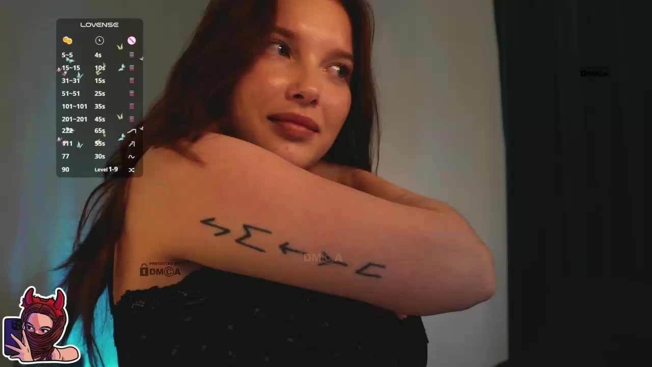 _Q_ Cam Model Chat October 12, 2025