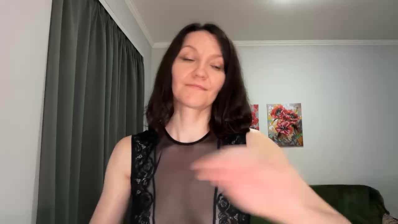 _lastochka_ Cam Model Chat October 12, 2025