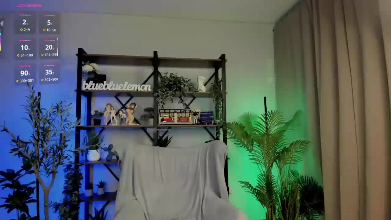 Careful_i_Bite Cam Model Chat October 12, 2025