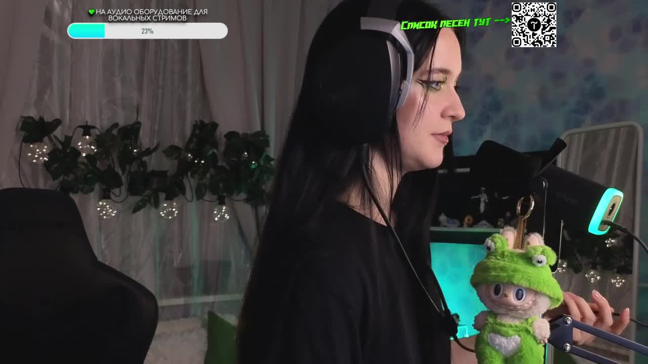 Kira_Li_Lime Cam Model Chat October 12, 2025