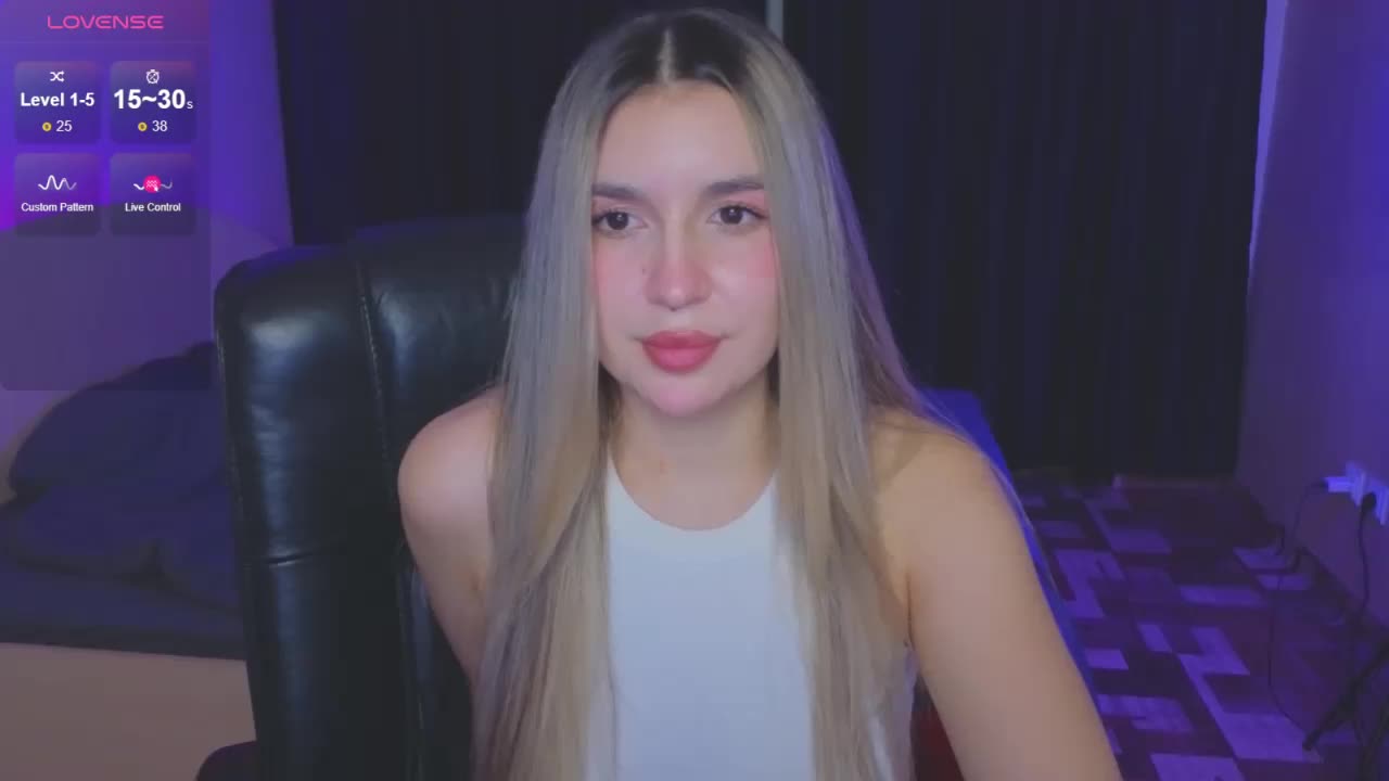 RoxyChilli Cam Model Chat October 12, 2025