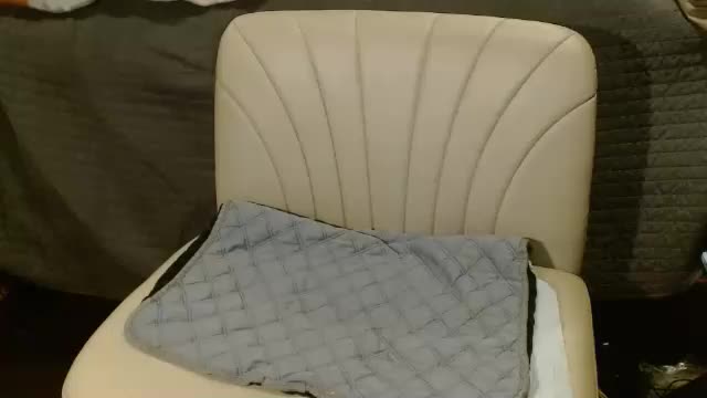 eatme_six9 Cam Model Chat October 12, 2025