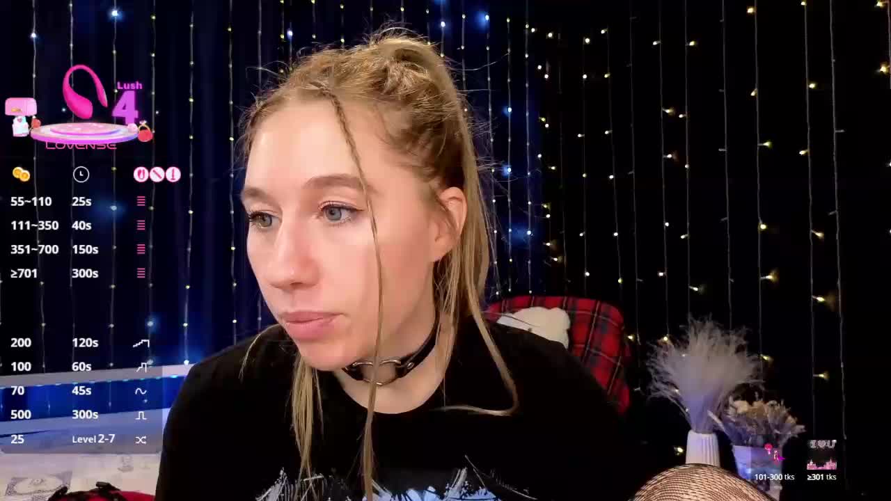 kiskaWEDNESDAY Cam Model Chat October 12, 2025