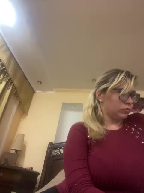 Elegant00Girl Cam Model Chat October 12, 2025