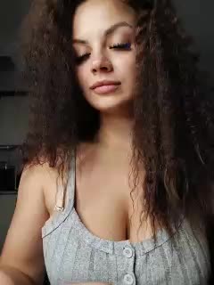 Sweet-Candy88 Cam Model Chat October 12, 2025