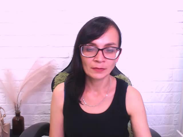 DarkOpiumX Cam Model Chat October 12, 2025