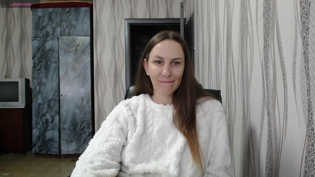 MilayaZhenya Cam Model Chat October 12, 2025