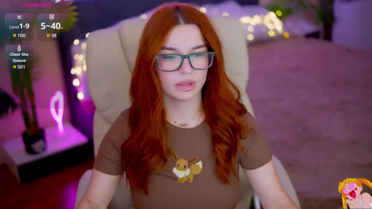 RedShinee Cam Model Chat October 12, 2025