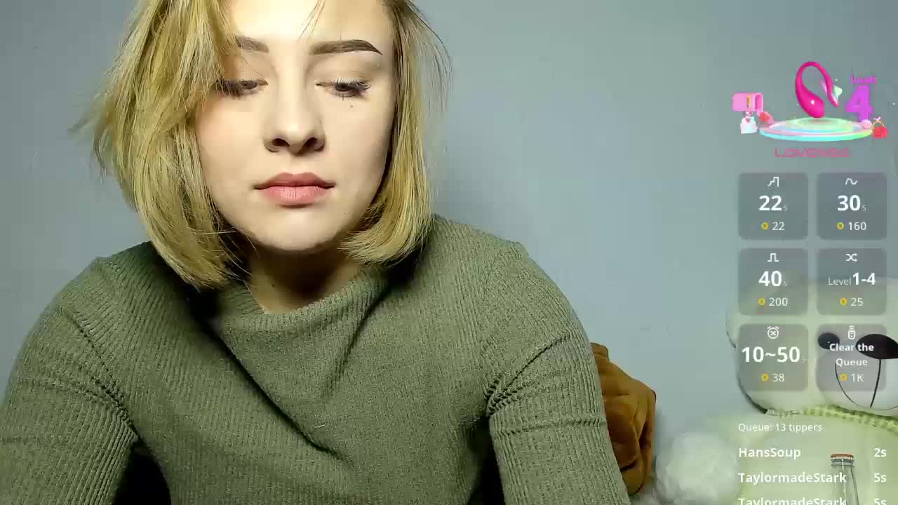 KissyKristy Cam Model Chat October 12, 2025