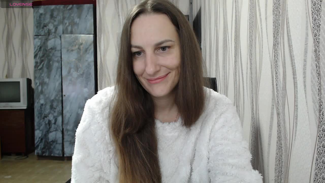 MilayaZhenya Cam Model Chat October 12, 2025