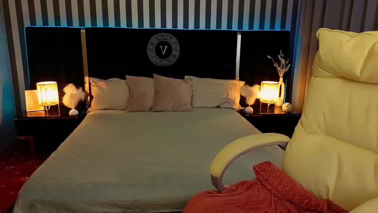 MissRossi Cam Model Chat October 12, 2025