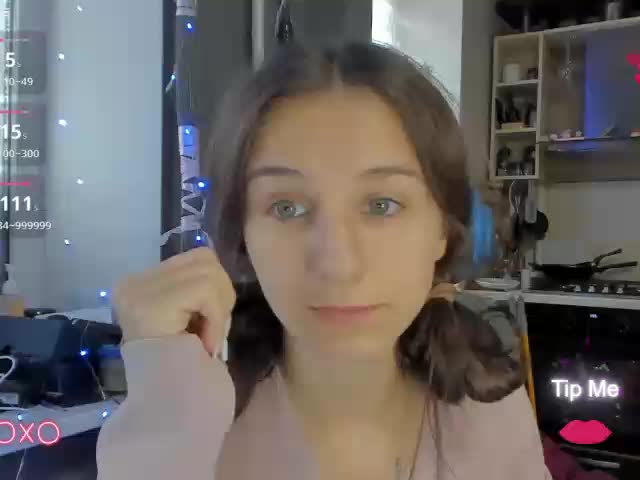 KikNika Cam Model Chat October 12, 2025