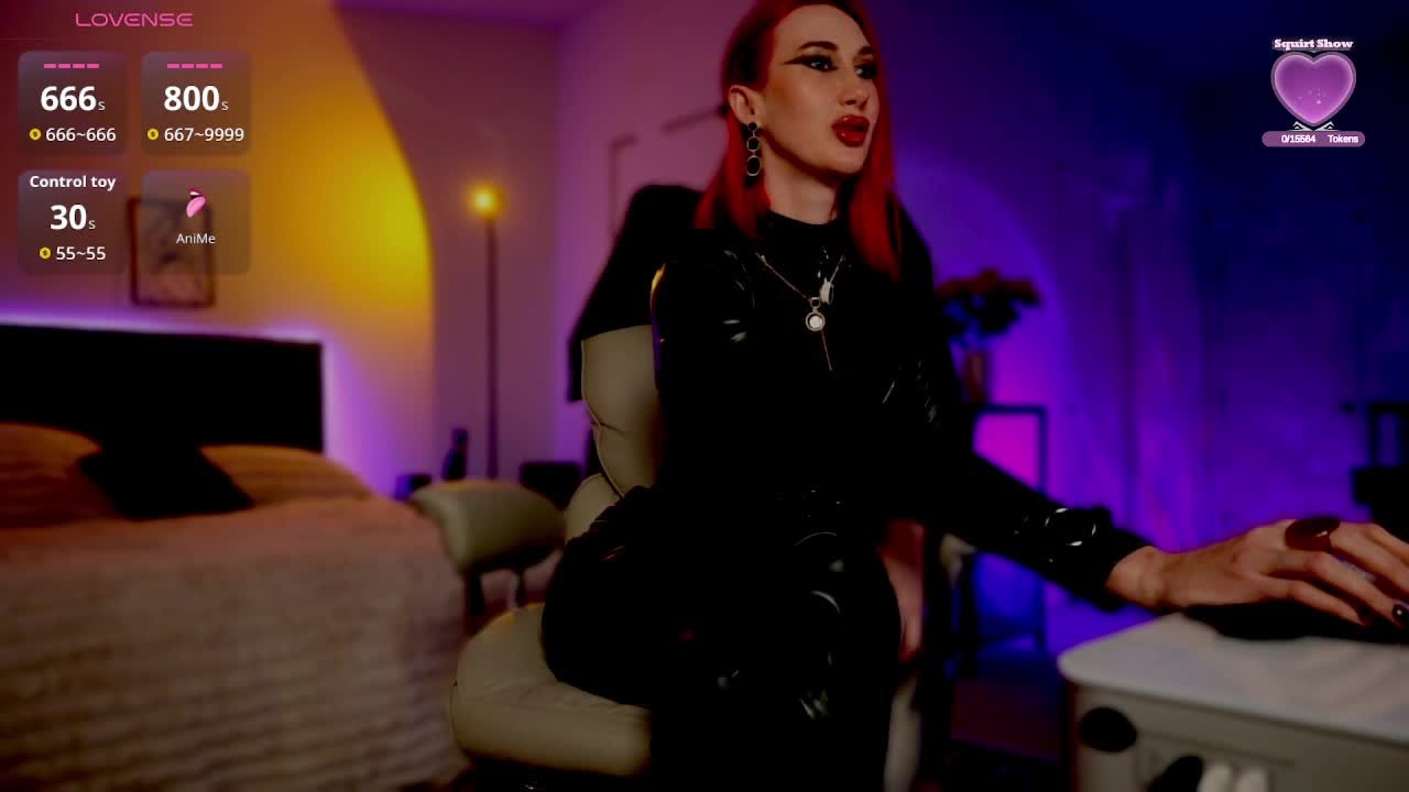 Lady_RedAlexa_ Cam Model Chat October 12, 2025