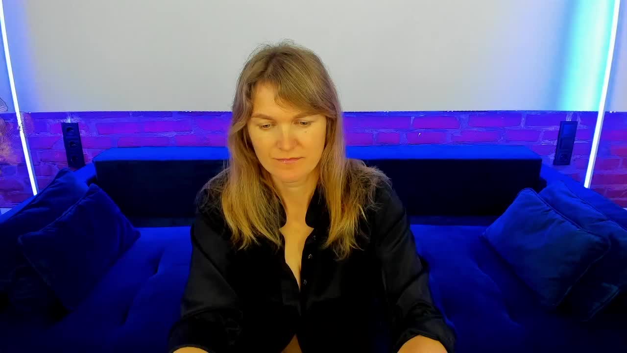 Annabel-xxx Cam Model Chat October 12, 2025