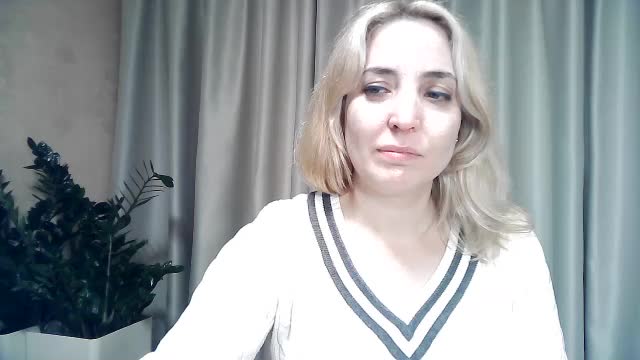 mariska-kiska Cam Model Chat October 12, 2025