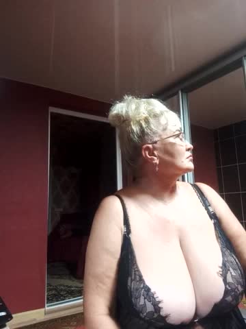 Jemma-Cori Cam Model Chat October 12, 2025