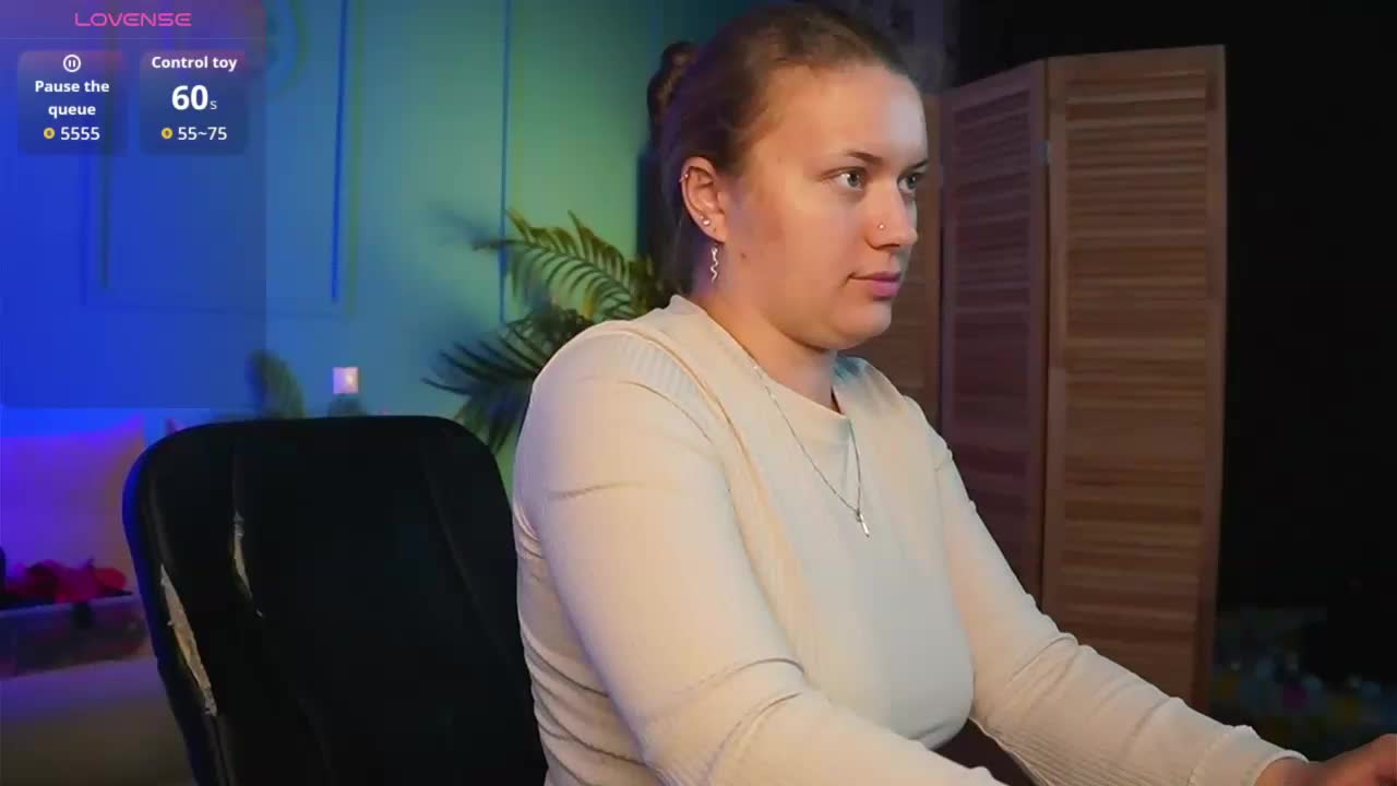 MargoOcean Cam Model Chat October 12, 2025