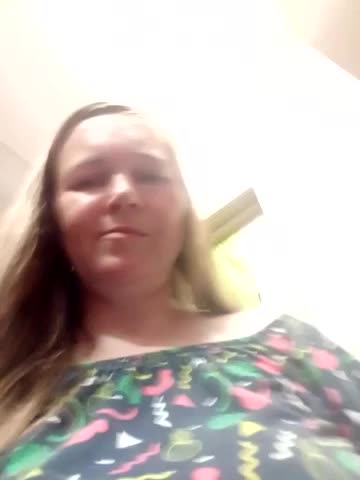 Elena565-1 Cam Model Chat October 12, 2025