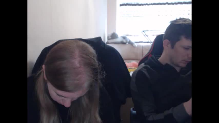 jenisandpeter Cam Model Chat October 12, 2025