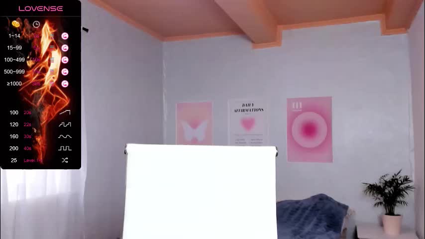 queitsharm_ Cam Model Chat October 12, 2025