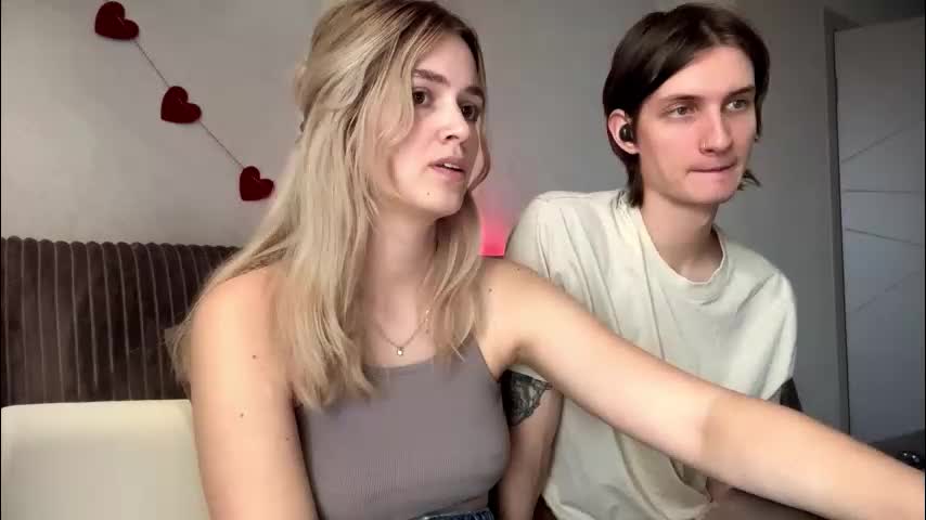 amandatalk Cam Model Chat October 12, 2025