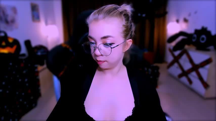 littleSiyfairy Cam Model Chat October 12, 2025