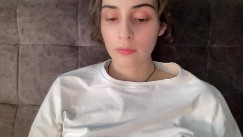 wonderland_stia Cam Model Chat October 12, 2025