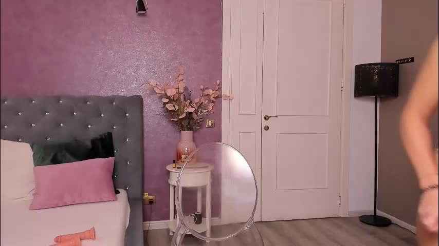 carlareys Cam Model Chat October 12, 2025