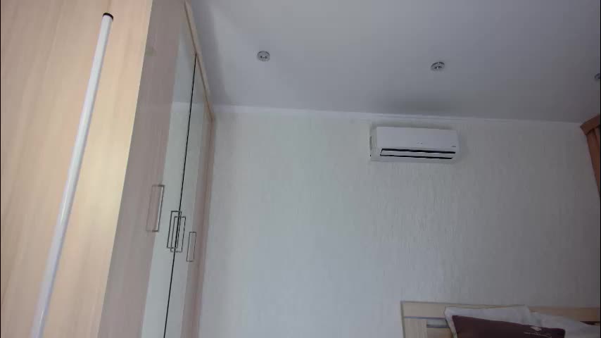 sararead Cam Model Chat October 12, 2025